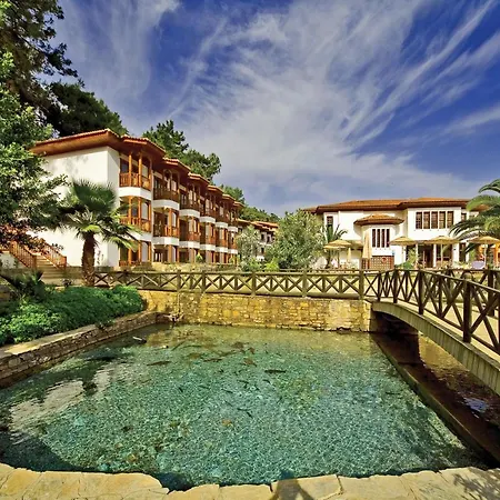 Yucelen Отель Акьяка