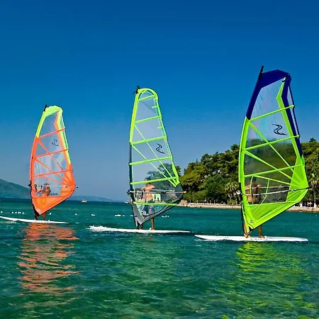 Yucelen Отель Акьяка