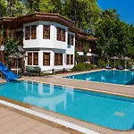 Yucelen Ξενοδοχείο 4*