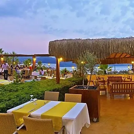 Hotel Yucelen 4*