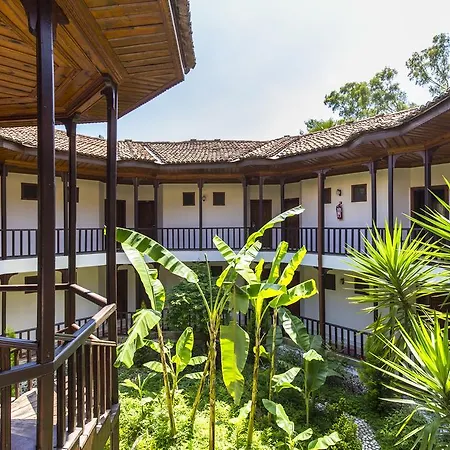 Yucelen Otel Akyaka (Mugla)