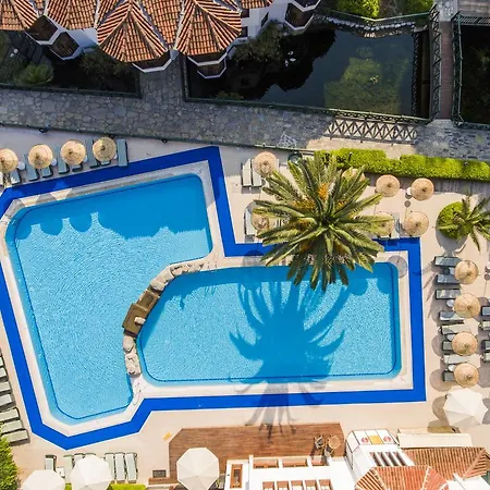 Yucelen Otel 4*