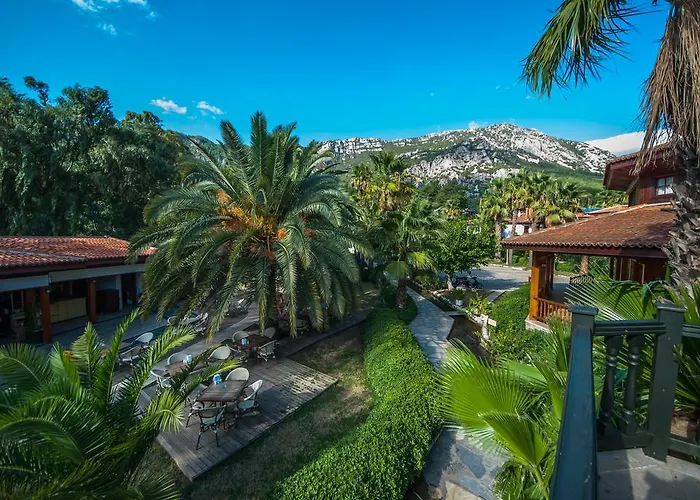 Yucelen Szálloda 4*