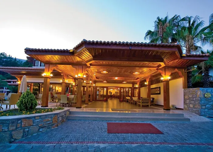 Yucelen Szálloda 4*