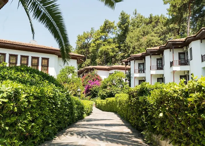 Yucelen Hotel Akyaka (Mugla)