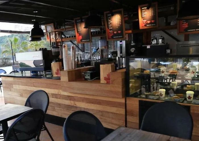 Yucelen Szálloda 4*